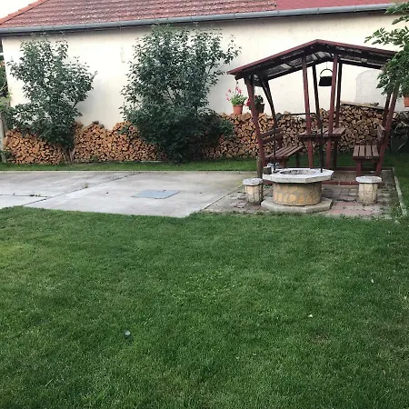 Pensjonat Apartman *
